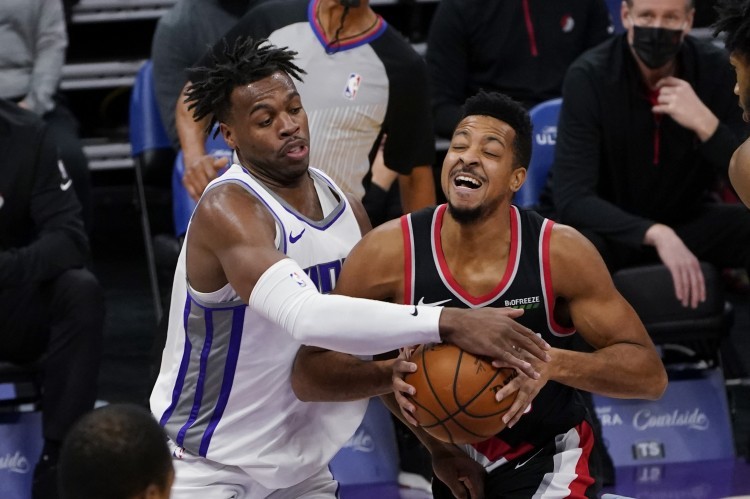 广东队翻盘福建队,麦科勒姆状态火热 广东队翻盘福建队,麦科勒姆状态火热