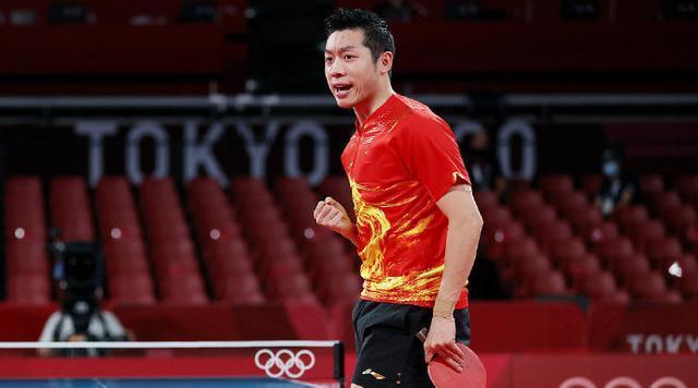 法国队逆转英格兰队，许昕高光表现