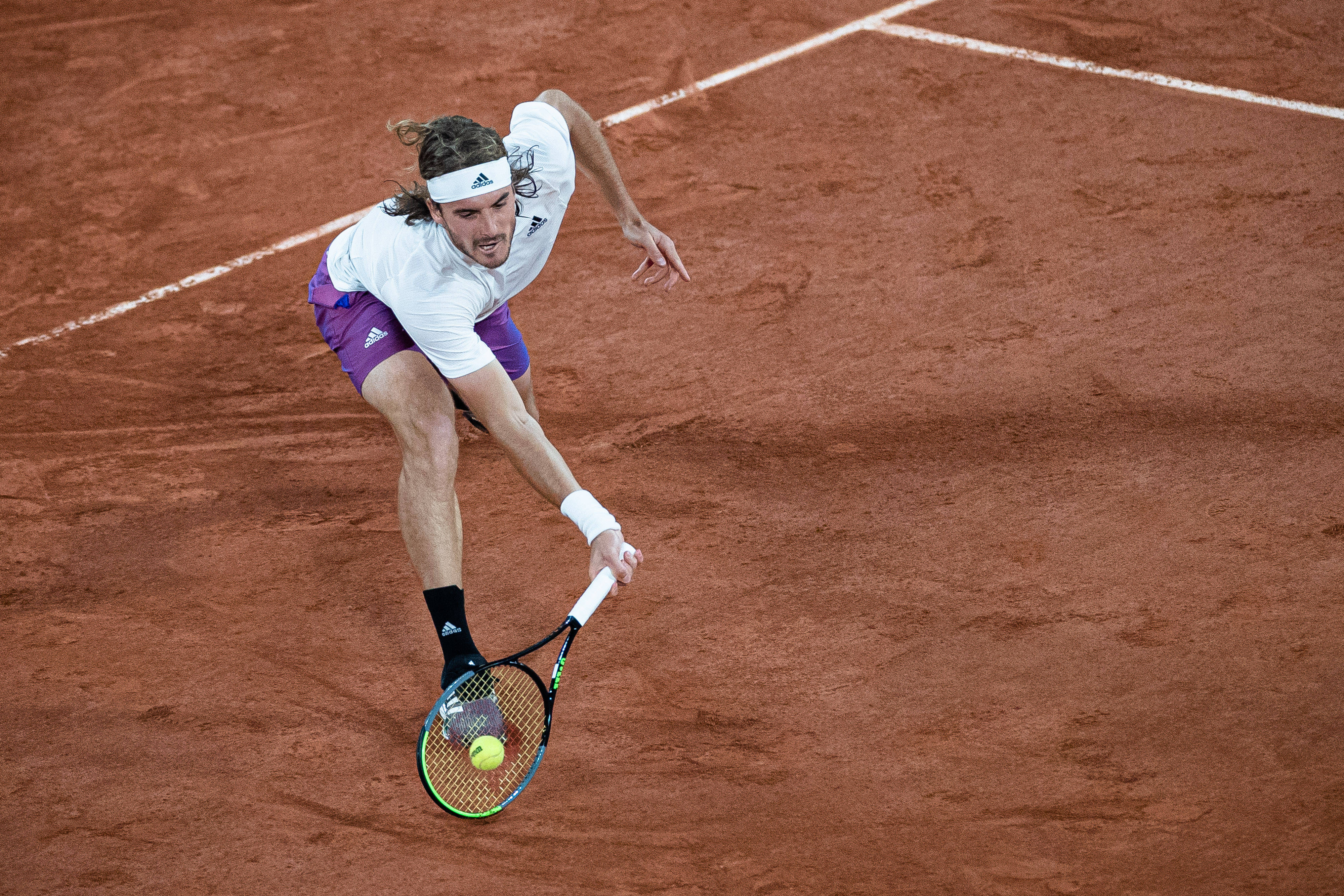 澳大利亚网球队险胜日本网球队，西西帕斯打破历史纪录