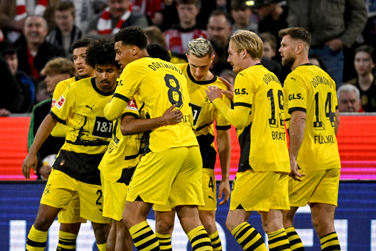 拜仁碾压塞维利亚，特尔施特根制霸全场