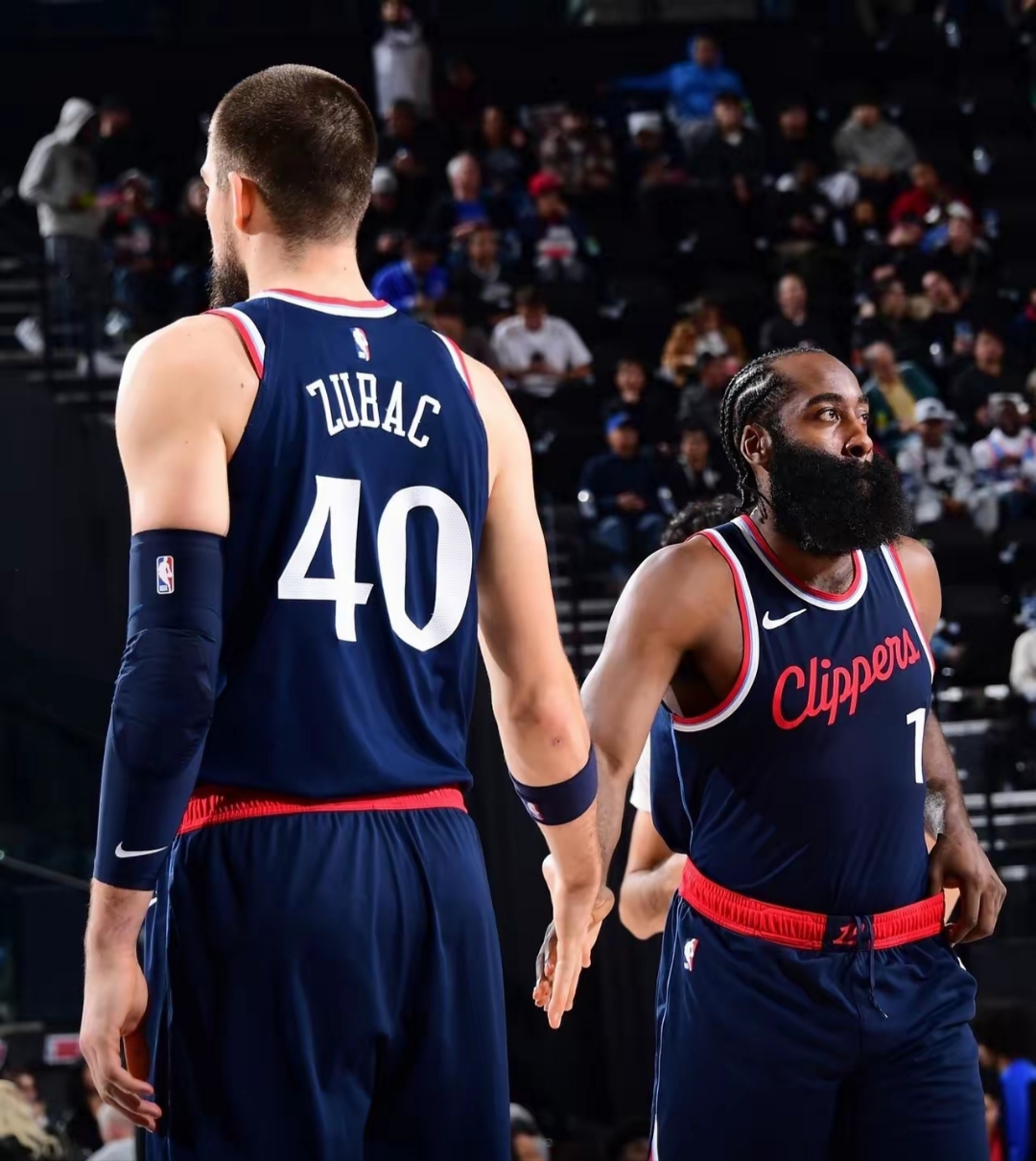 美国男篮血洗阿根廷男篮，伦纳德绝境逆转