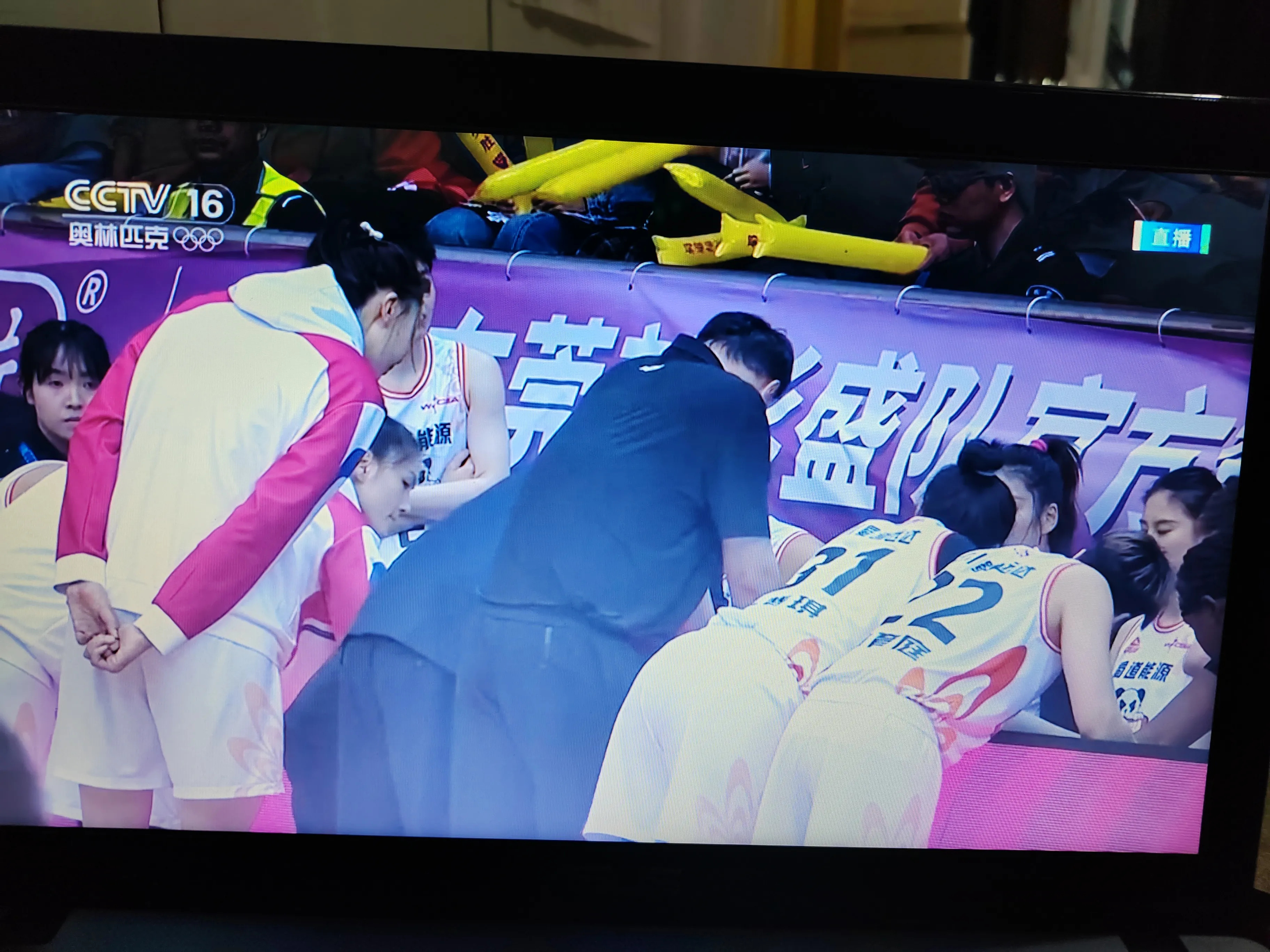 四川队客场不敌对手，遭遇失利