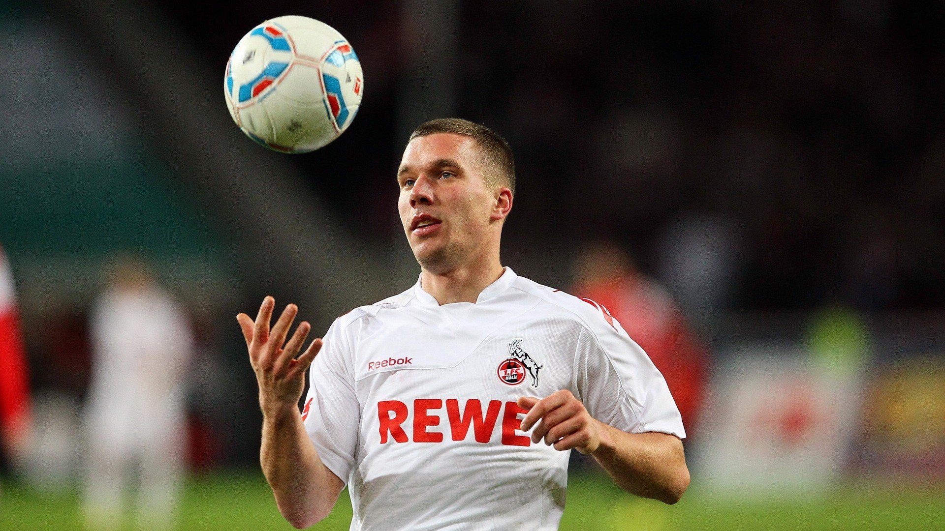 罗德里末节天神下凡，利物浦铁血防守粉碎喀麦隆黑马神话